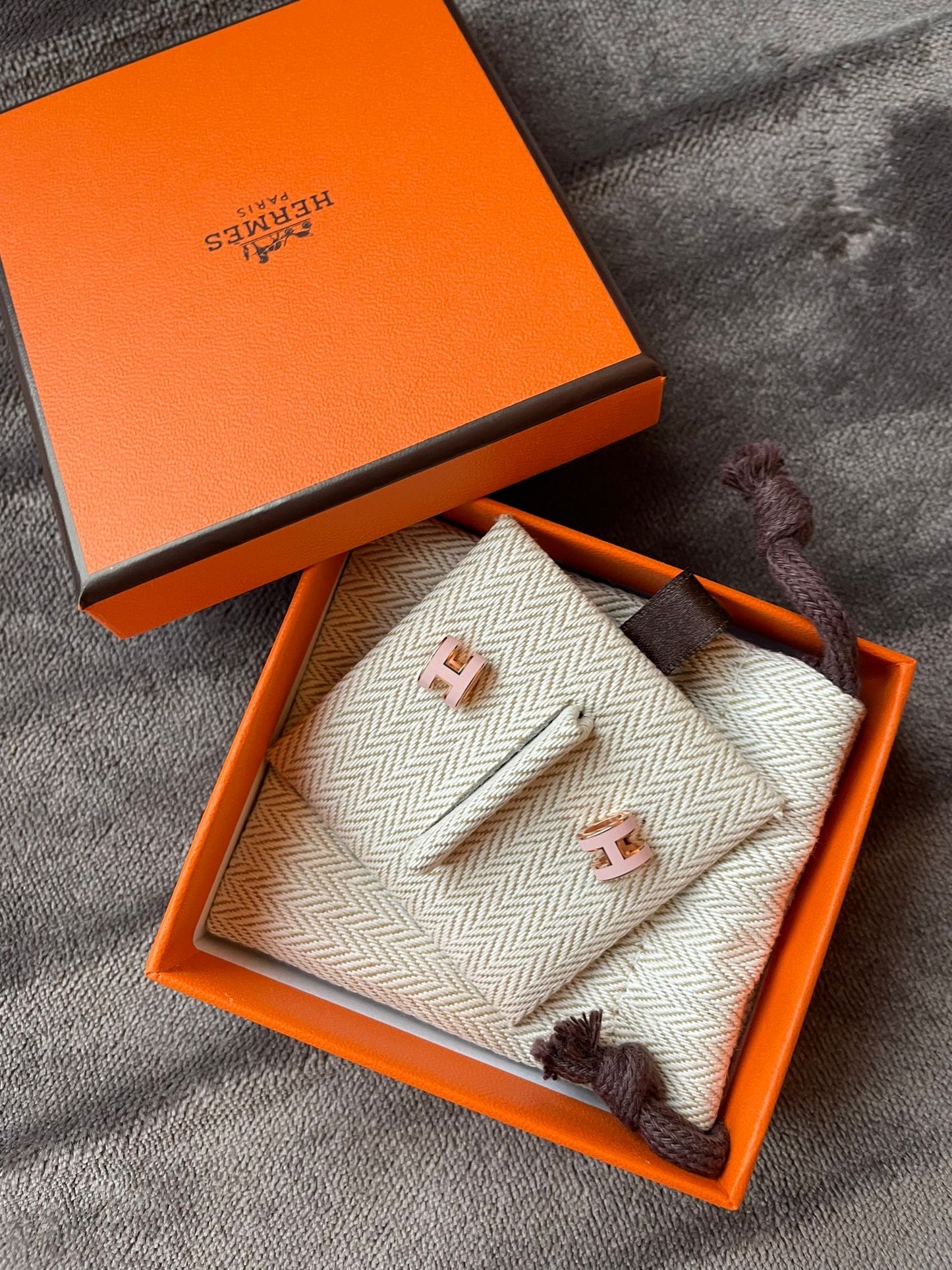 Hermes mini pop 耳環