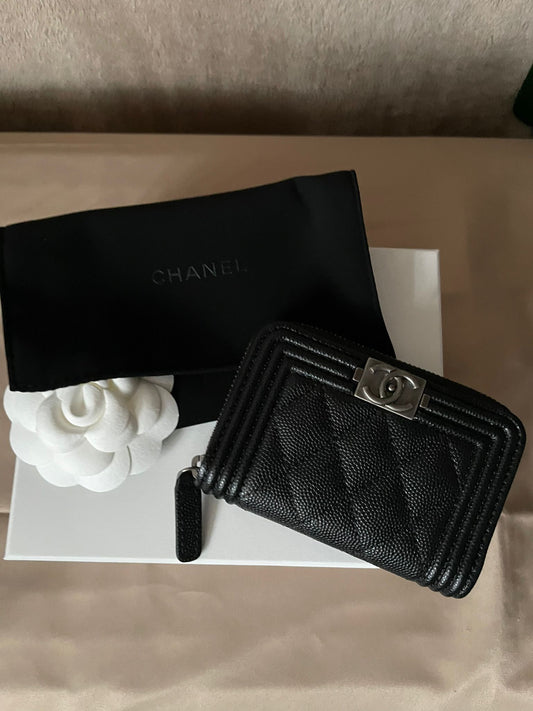 Chanel Boy classic card holder